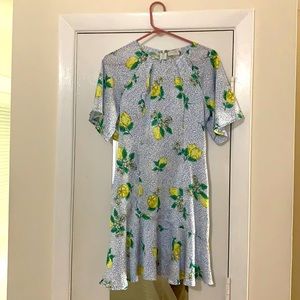 Flutter sleeve blue and white dress with beautiful lemon floral prints.